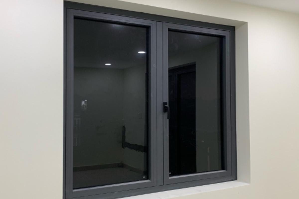 cửa nh&ocirc;m xingfa mở trượt