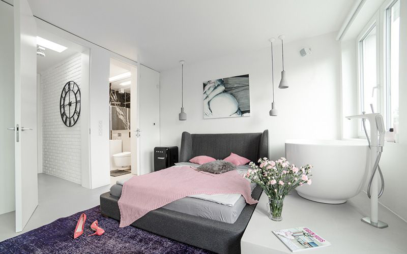 có nên xây nhà vệ sinh trong phòng ngủ