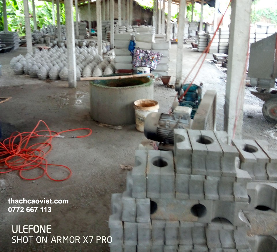 phào chỉ xi măng đúc sẵn