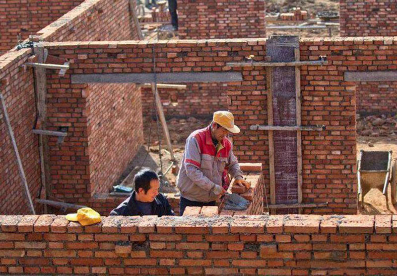 cách mượn tuổi làm nhà